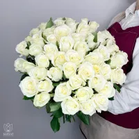 Букет Букет из 51 белой розы под ленту Букет Букет из 51 белой розы под ленту