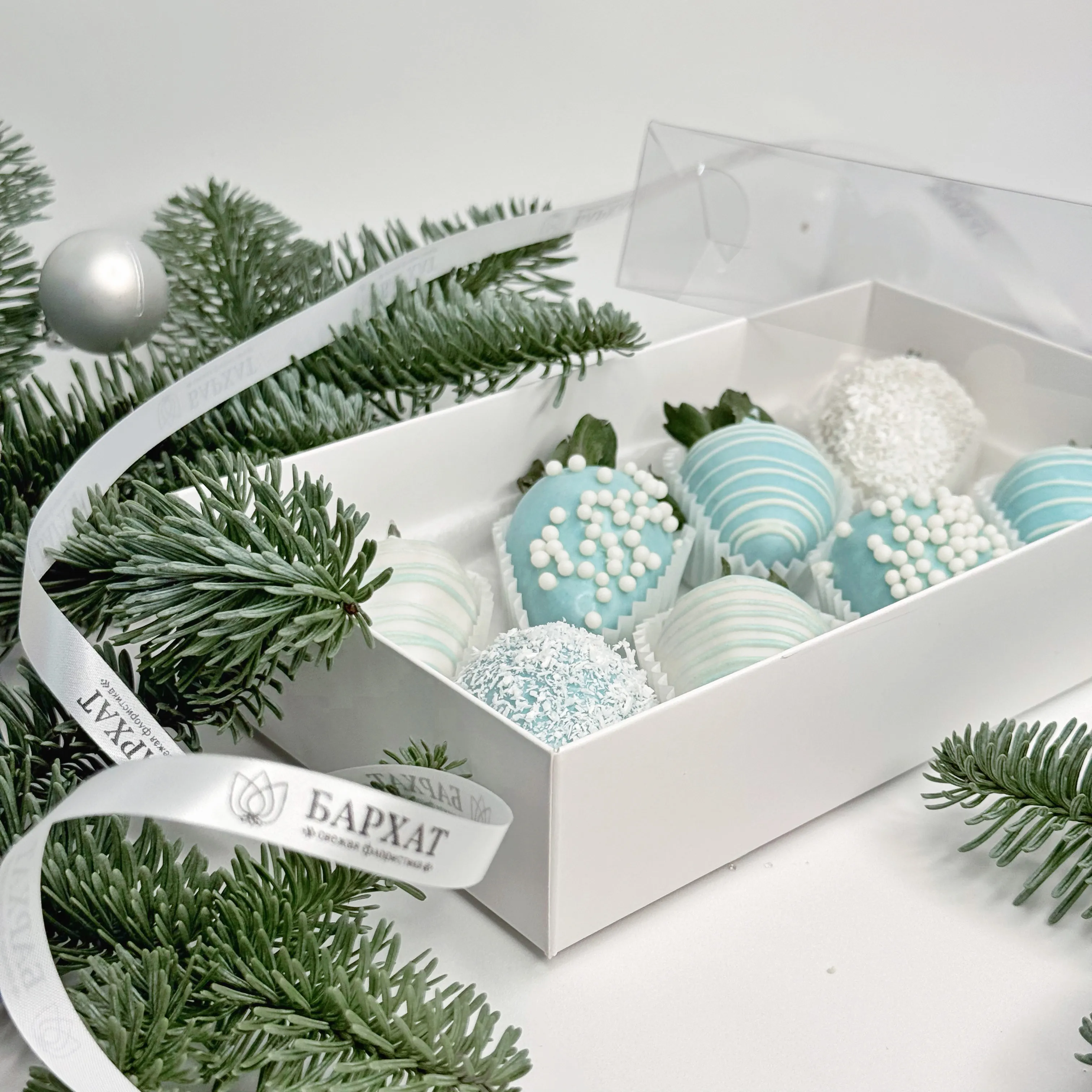 Букет Клубника в шоколаде Снегурочка