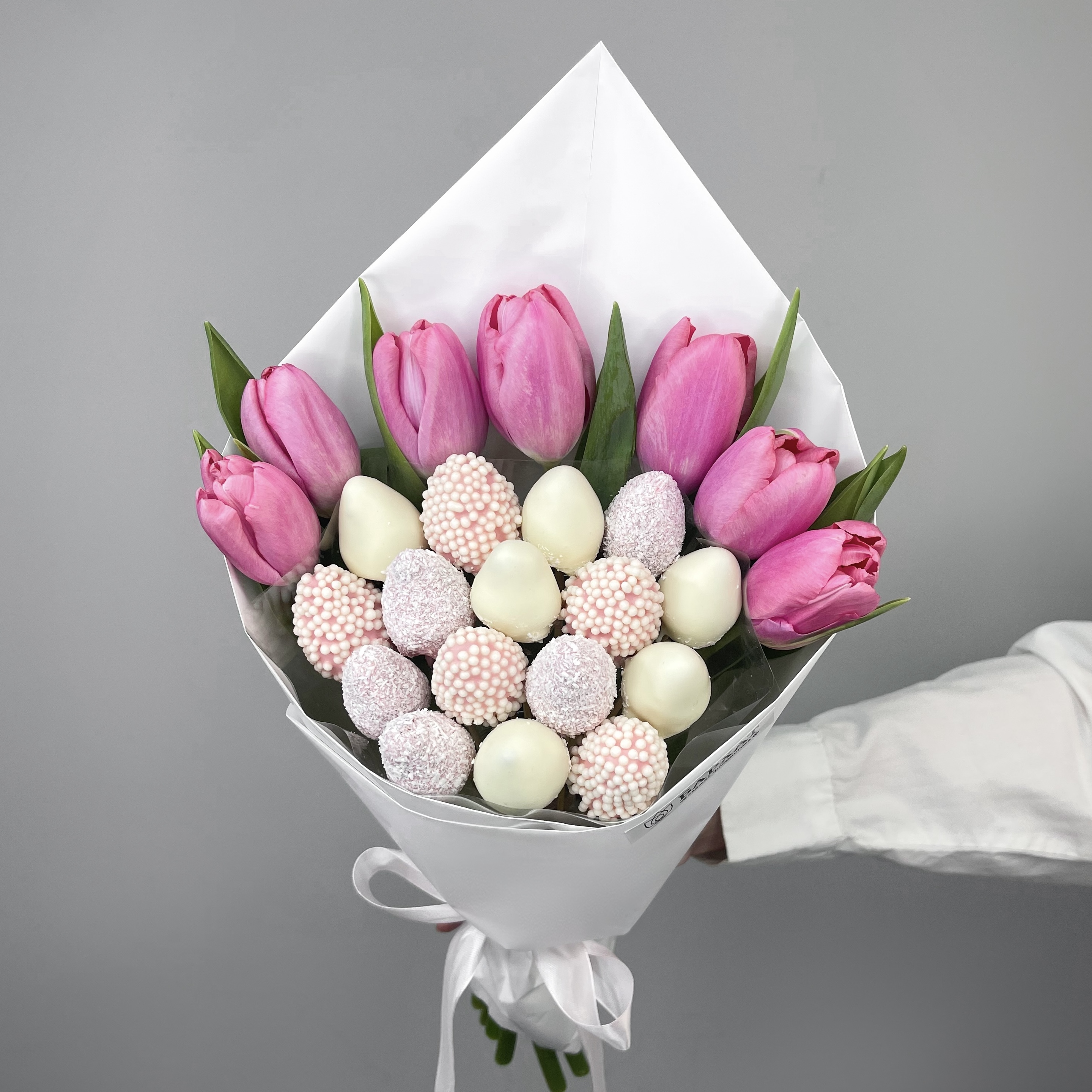 Букет Комплимент с розовыми тюльпанами №2