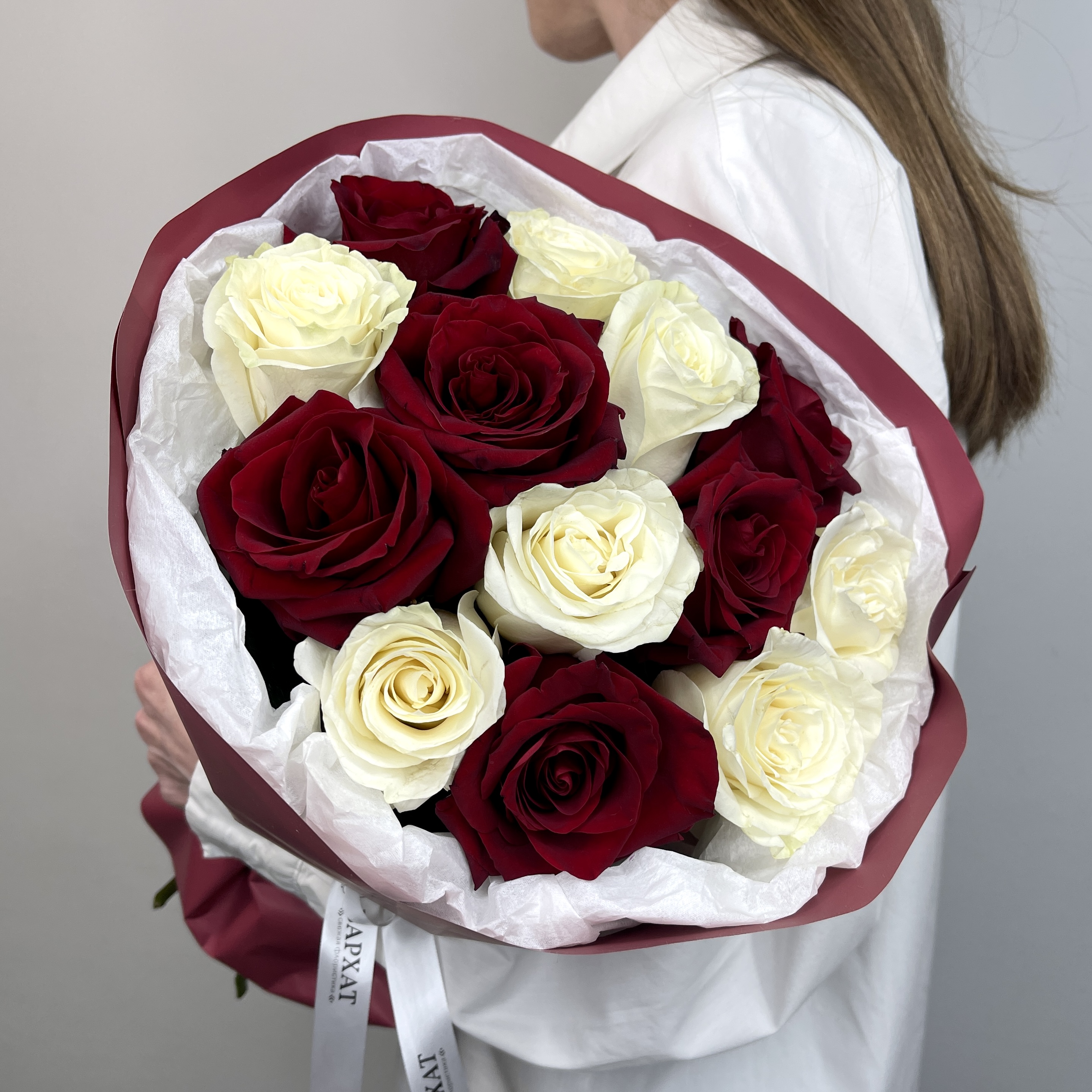 Букет Монобукет из микса роз №2